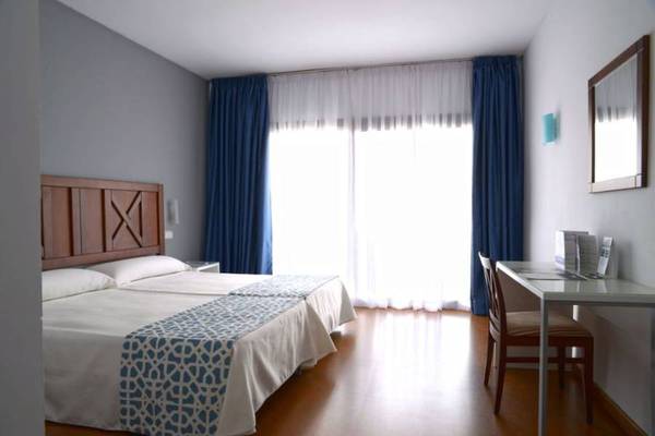DOBLE USO INDIVIDUAL VISTA MAR Hotel TRH Paraíso en Estepona