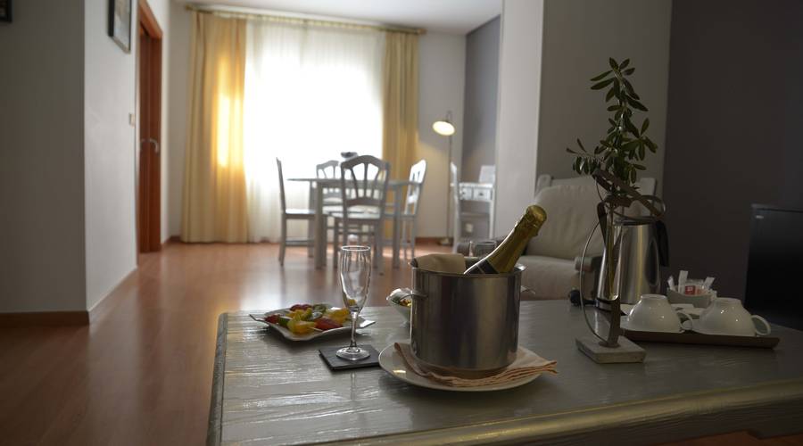 SUITE JUNIOR Hotel TRH Ciudad de Baeza en Baeza